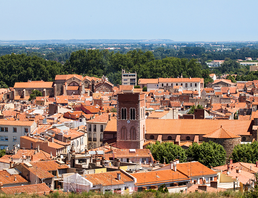 Diagnostiqueur DIPO examinant un logement lors d'une visite